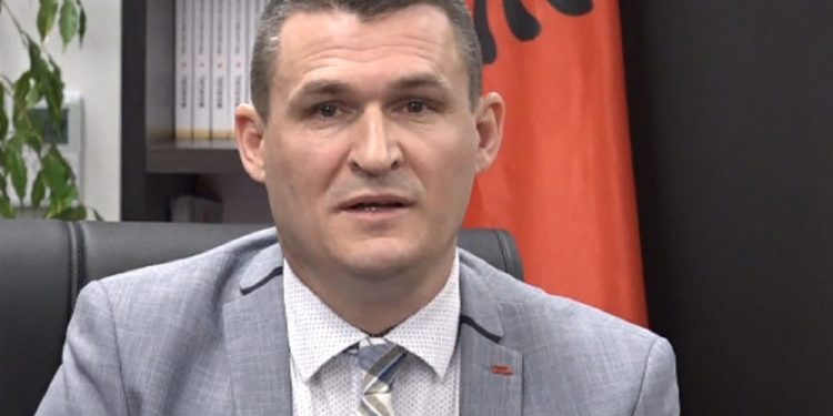 Altin Dumani shpallet kampion i antikorrupsionit nga DASH