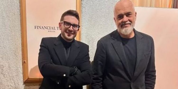 “Shqipëria e para nga të gjitha”/ Aleks Soros takohet me kryeministrin Rama në…