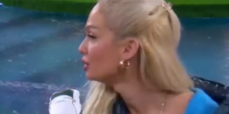 “Më ftoi në krevat”, banorja e re zbulon emrat që e bënë të ndihej mirë