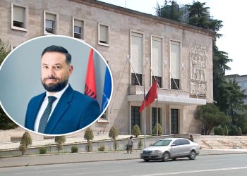 LAJM I FUNDIT/ Ndryshime në kabinet! Me firmë të Ramës shkarkohet nga detyra…