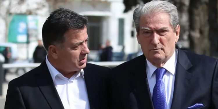 “Rroga minimale 500 euro”, Berisha hap “thesin”: Do keni një kartë nga shteti që…