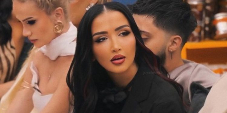 Xheneta ndodhet në Tiranë, do të futet sonte në Big Brother Albania?