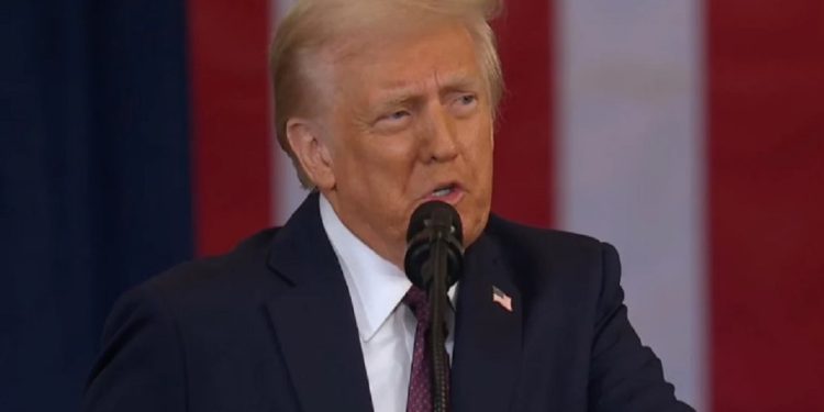 “Firmos urdhërin”/ Trump paralajmërim të fortë për emigrantët: Nga nesër…