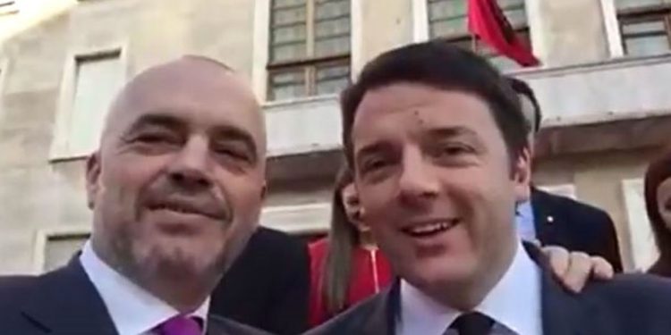Renzi komenton “gjunjëzimin” ndaj Meloni: Edhe unë isha mik me Ramën, por nuk…