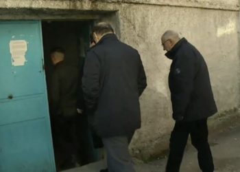 “Besnikët” e PL nuk takojnë dot Metën në burg: Pritëm 1 orë e gjysmë dhe na…