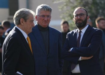 Berisha kërkon ta “shkrijë” SPAK-un/ Gaz Bardhi i del kundër: Do t’i drejtohem…