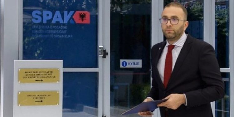 LAJM I FUNDIT/ SPAK kërkon të dënohet Gaz Bardhi, gjykatësja befason me vendimin…