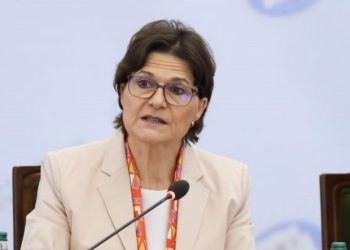 Zvicra ndërpret fondet për Shqipërinë? Ambasadorja tregon të vërtetën…