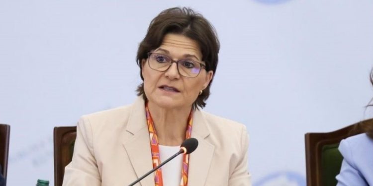 Zvicra ndërpret fondet për Shqipërinë? Ambasadorja tregon të vërtetën…