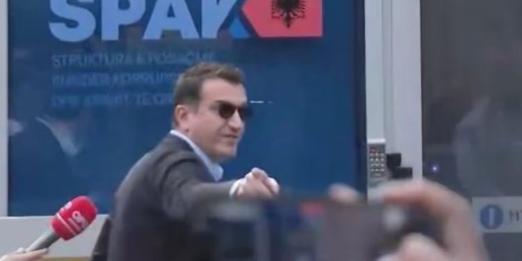 LAJM I FUNDIT/ Erion Veliaj nga qelia sulmon SPAK-un: Nuk do të hesht më! Atë që pashë…