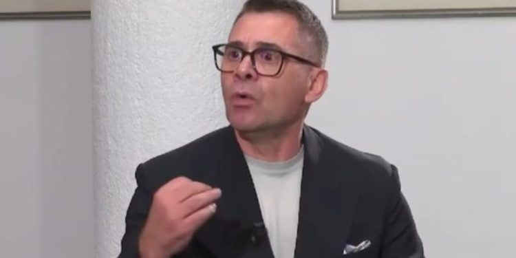 “U tmerrova, çfarë më ndodhi?!”/ Ahmetaj thotë se e spiunonte dadoja: Më bënte…