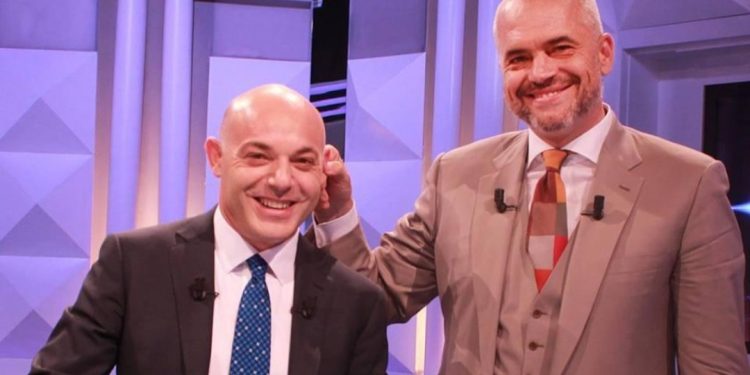 Kryeministri Rama i nxjerr “të palarat” Blendi Fevziut: Bën sikur del “LIVE” dhe…