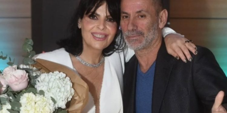 Aurela Gaçe jep lajmin e hidhur/ Kush është njeriu i shtrenjtë që u nda nga jeta