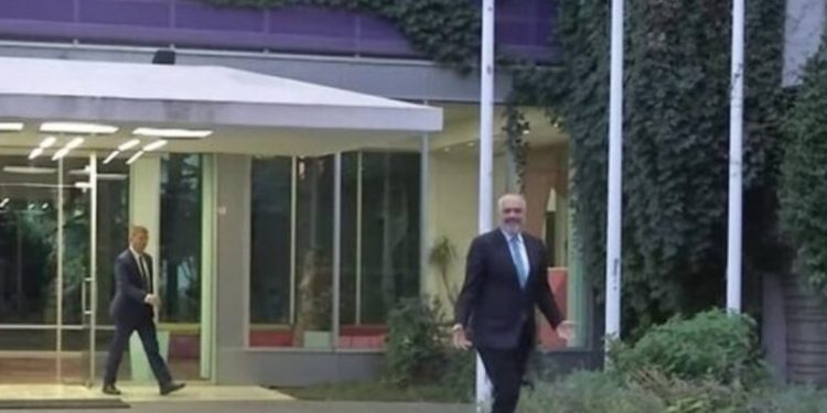 Nisin qejfmbetjet në PS, deputeti që u la jashtë listave reagon i zhgënjyer: Pata oferta nga…