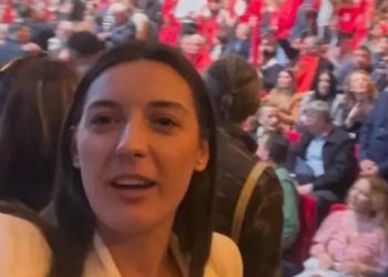 Kandidatja e Fierit tallet me Gaz Bardhin: Do të ta tregojnë vendin…