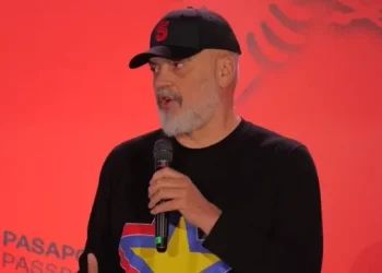 Pse vendosi të jetë deputet në Tiranë? Rama tregon arsyen: O zogu na myte…