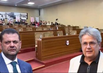PSD bashkon votat me PD/ Tom Doshi bllokon Këshilli Bashkiak të Shkodrës, plas “revolta”…