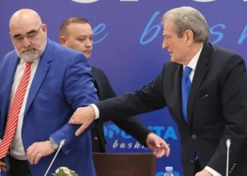 “Trump nuk e mbështet Berishën”/ Analisti: LaCivita do t’i marrë paratë dhe…