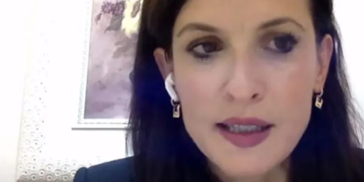 “Kryeministre grua në 2030”/ Ish-ministrja: Rama u beson grave…