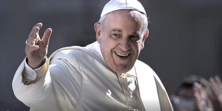 Trupi i Papa Françeskut nuk do të prehet në Vatikan, zbulohet testamenti! Bëhet i pari…