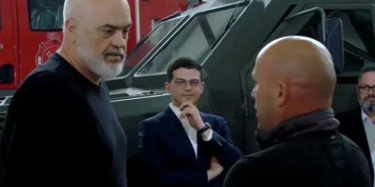 “Kam parë shumë si puna jote!”/ Rama përplaset me qytetarin: Hajde shkojmë në polici…