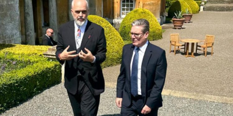 Zbulohet marrëveshja që do të firmoset mes Ramës dhe kryeministrit britanik