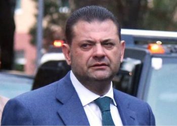 SURRPIZA/ Tom Doshi “thyen” PS e PD, shpallet forcë e parë në bashkinë…