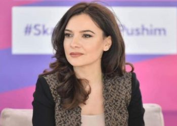A e ka dëmtuar bazën e PS në Tiranë arrestimi i Erion Veliajt? Si përgjigjet Elisa Spiropali