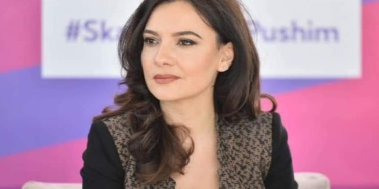 A e ka dëmtuar bazën e PS në Tiranë arrestimi i Erion Veliajt? Si përgjigjet Elisa Spiropali