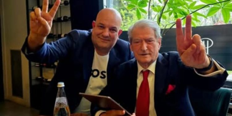 Humbja katastrofë/ Ilir Vrenozi dorëzohet dhe kërkon largimin e Sali Berishës: Mjaft…
