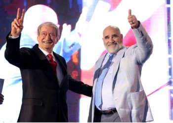 A ka komunikuar me LaCivita pas humbjes katastrofë? Ja si përgjigjet Sali Berisha…