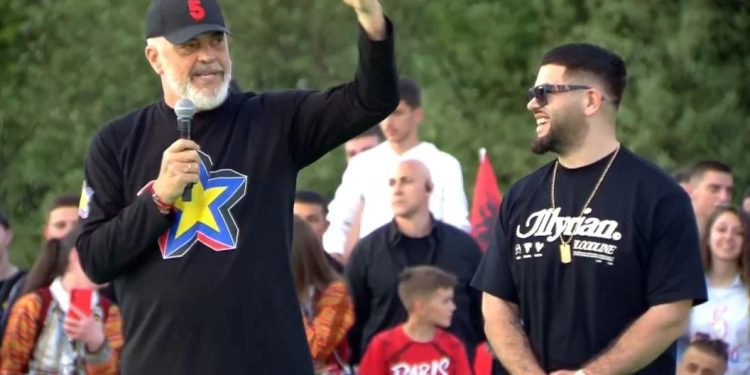 Noizy i kërkon t’i shtrojë rrugën e fshatit të tij, Rama i ve kushtin: Do kalosh me…