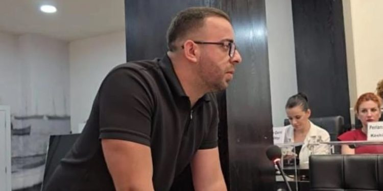 Vetëm 28 vjeç/ Zbulohet kush merr “postin” e Drejtorit në Spitalin e Durrësit