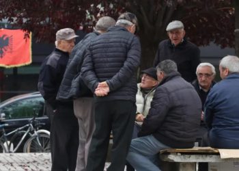 Ndryshon skema! Të moshuarit që dalin në pension pas 1 janarit 2025 përfitojnë…