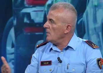 Tri vjet burg? Zyrtari i policisë tregon rastet kur do të dënohet “parkimi dysh”