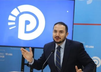 “Po kërkon të krijojë një parti të re”, gazetari: Salianji ka kontaktuar me…