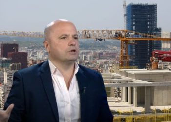 Agjenti imobilar jep LAJMIN E MIRË për qytetarët: Bien çmimet e apartamenteve, prisni…
