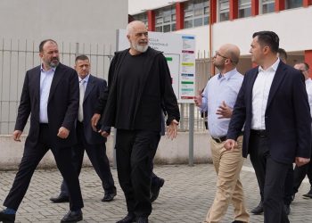 Emërohen administratorët e rinj, 18 poste të reja pas urdhrit të Ramës në qytetin…