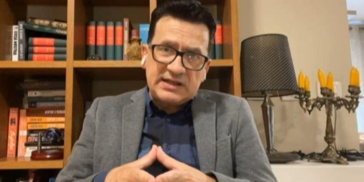 Kreshnik Spahiu “zbulon” pse SHBA nuk dërgon ambasador në Shqipëri, kush rrezikon…