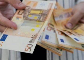 Ç’po ndodh me këmbimin valutor?! Me sa shiten dhe blihen monedhat e huaja