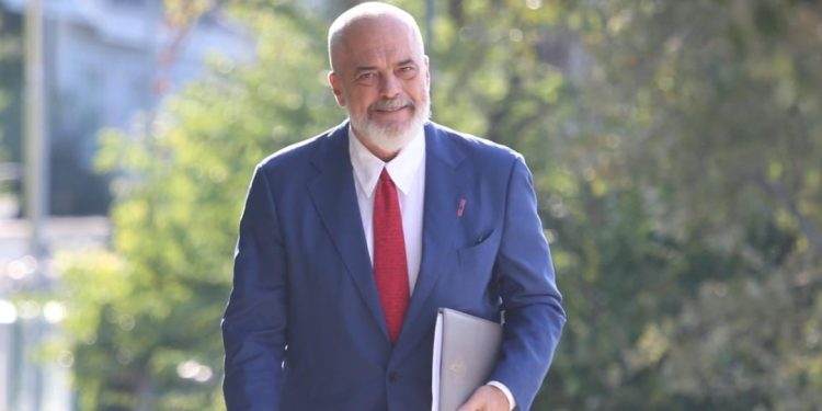 Pas pushimeve/ Rama sapo futet në Kryeministri, çfarë pritet të ndodhë…