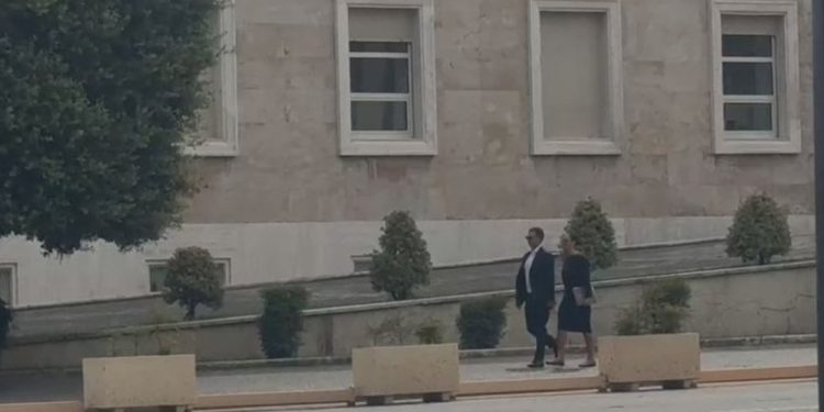 Në prag të qeverisjes së re/ Kush janë dy ministrat që i shkojnë në zyrë Ramës…