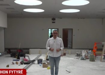 GJKKO ndryshon fytyrë, vjen me stilin “amerikan” të sallave të gjyqit