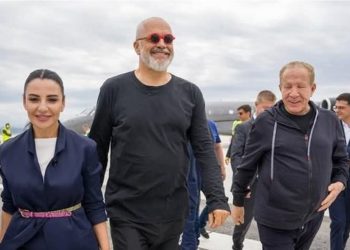 Po i bëjnë presion për t’i marrë aeroportin e Vlorës? Reagon Behgjet Pacolli