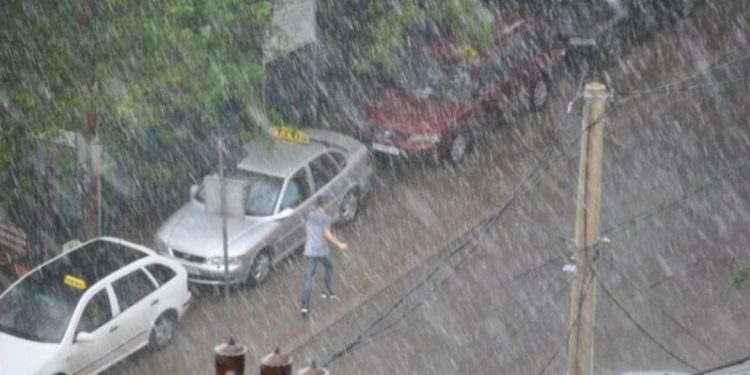 LAJM I FUNDIT/ Stuhia e fortë “godet” Tiranën, çfarë po ndodh…