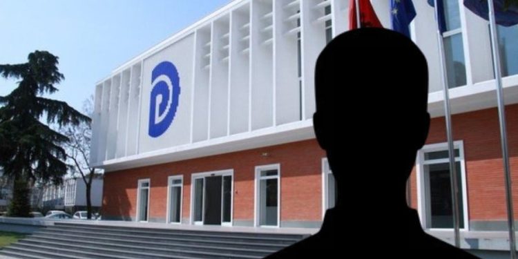 E papritur! Zbulohet ish-zyrtari demokrat që do të kandidojë për Bashkinë e Tiranës