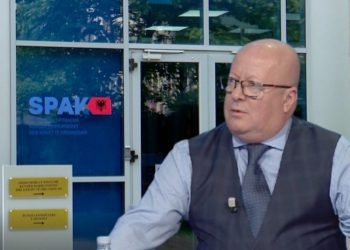 Një grua në krye të SPAK? Avokati Gjokutaj zbulon FOTON kush do t’i zërë vendin Altin Dumanit
