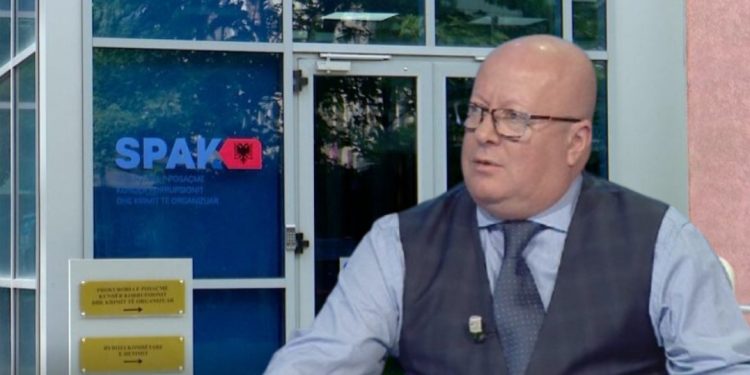 Një grua në krye të SPAK? Avokati Gjokutaj zbulon FOTON kush do t’i zërë vendin Altin Dumanit