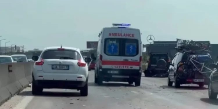 Aksident i rëndë në aksin Burrel – Klos, niset me urgjencë drejt Tiranës…