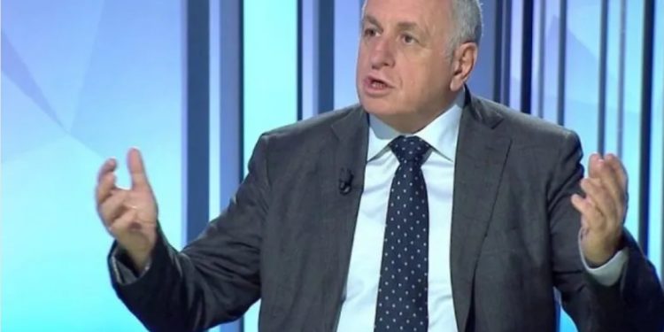 I doli kundër urdhrit të Berishës/ Tritan Shehu i “thërret mendjes”: Votova për…